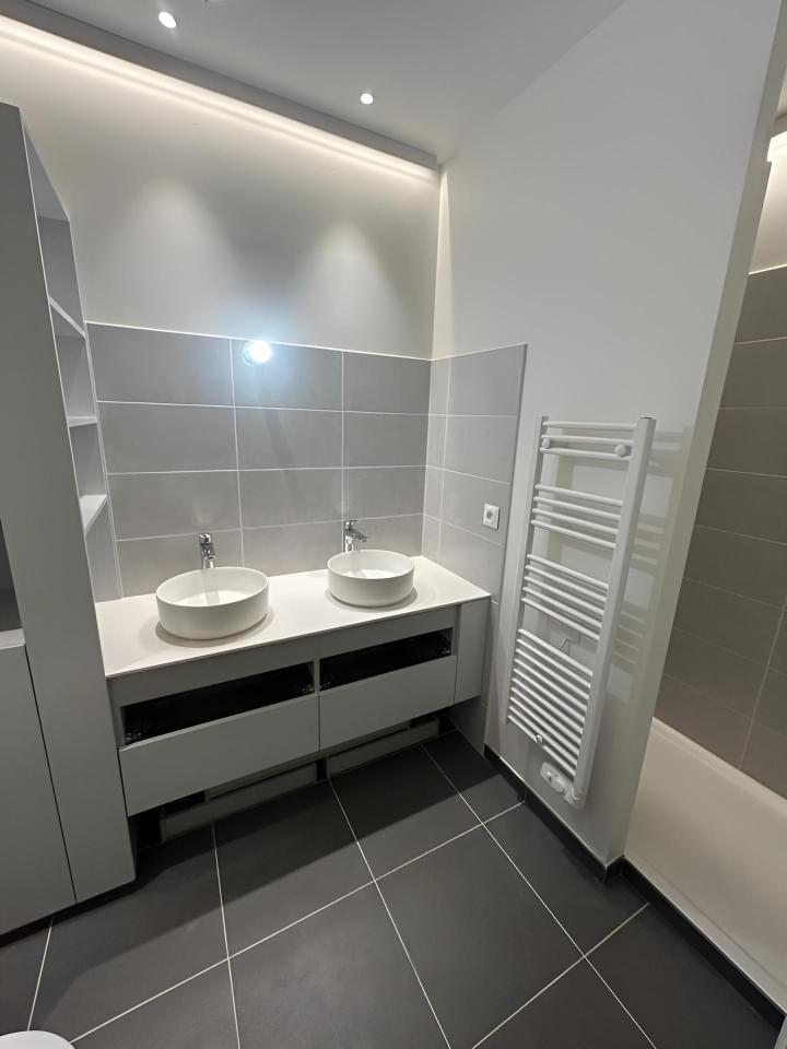 Salle de bains clé en main Mornant